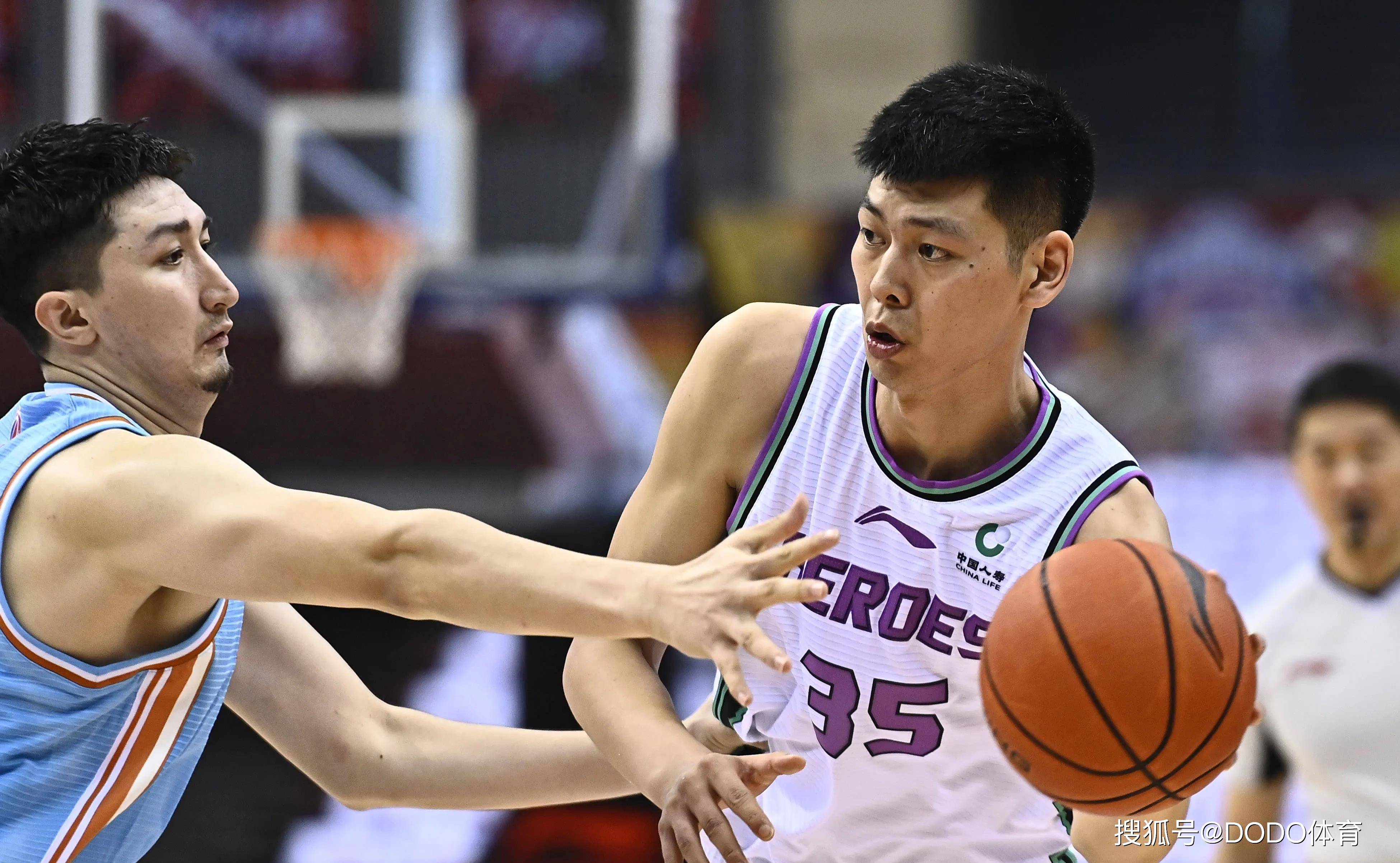  里程碑夜山东男篮刷新队史纪录，葡超窗口期刷纪录，震撼外界，细节决定成败