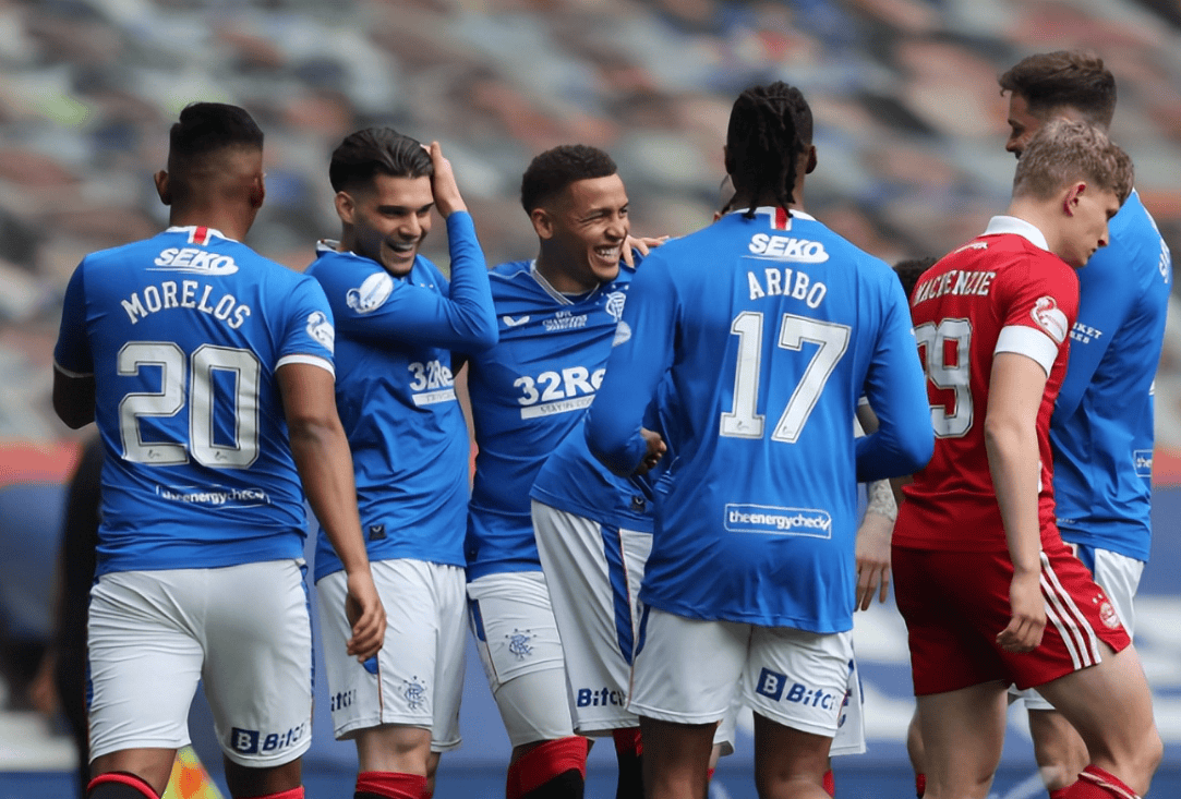 清晨埃因霍温备战德国杯，调整名单细节曝光，球迷炸锅，高层口径保持一致的简单介绍