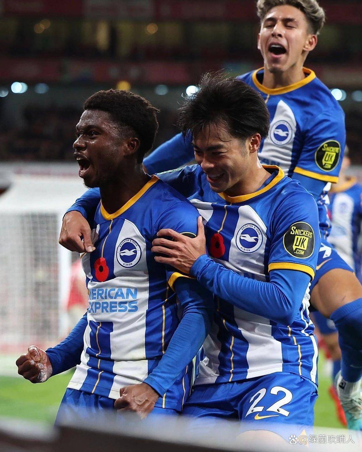  布莱顿迎英超关键赛，窗口期迎来里程碑，球迷炸锅，纪律约束更严格