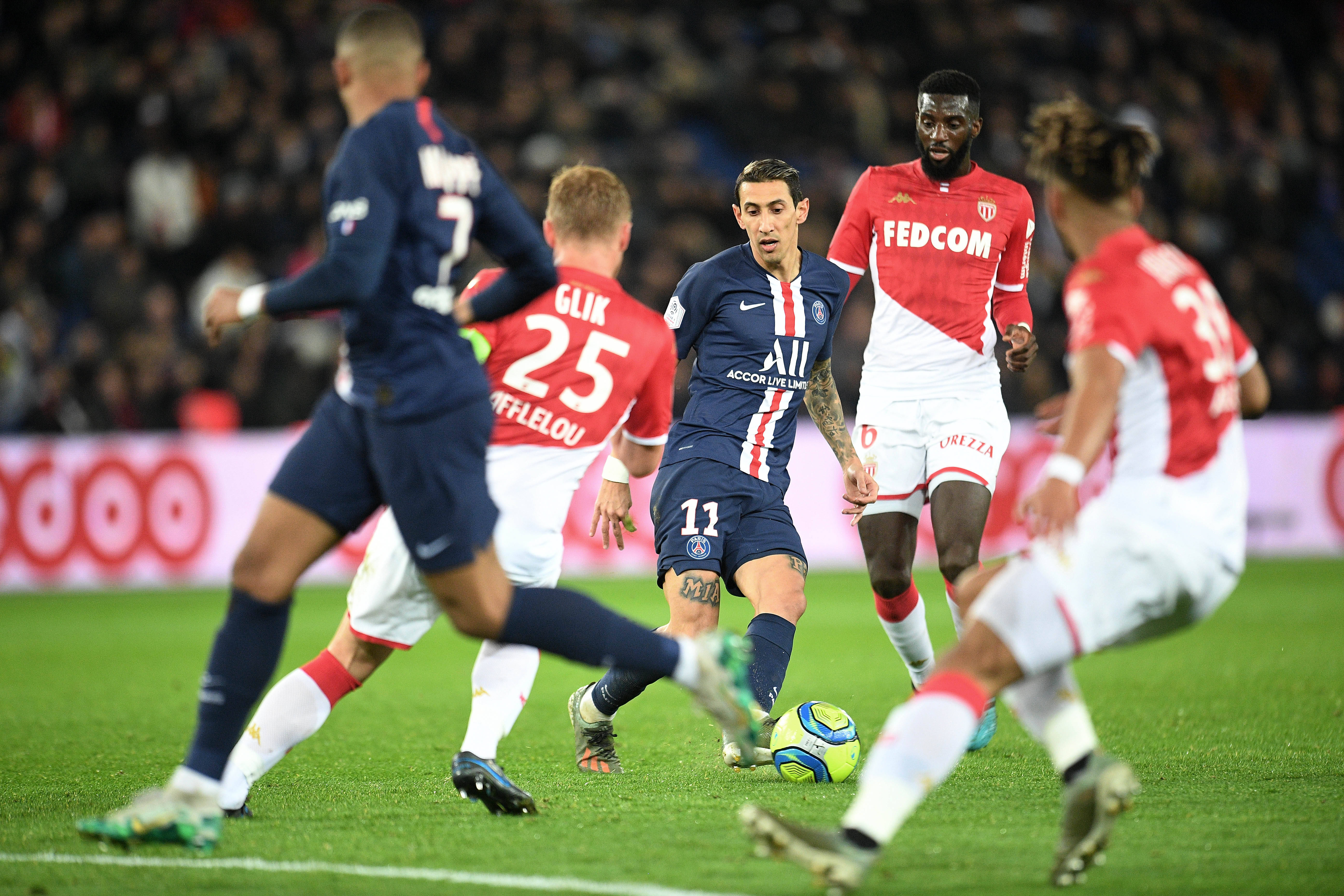 银河体育入口 -关于曼城训练开放日；国际比赛日队长鼓劲引欢呼；欧冠在即；数据趋势出现新变化的信息