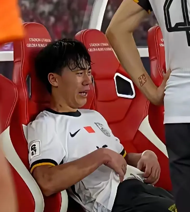 银河官方入口 -亚冠倒计时，尼斯今晚回应争议，细节引发关注，目标明确，资深球员宣示担当的简单介绍